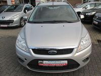Gebraucht Ford Focus 90 PS (66 kW) 2011 Polarsilber metallic Kombi