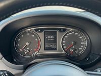 Gebraucht Audi A1 Attraction 86 PS (63 kW) 2014 Schwarz Kleinwagen