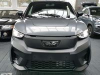 Neu Ligier JS50 2026 Samtgrün Kleinwagen