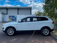 Gebraucht Volvo XC60 Momentum 163 PS (119 kW) 2011 Weiß SUV