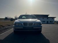 Gebraucht BMW 523 170 PS (125 kW) 1999 Silber Limousine