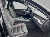 gebraucht Volvo XC60 B4 AWD Mild-Hybrid R-Design Automatik AHK