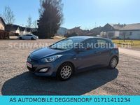 Gebraucht Hyundai i30 99 PS (72 kW) 2014 Blau Limousine
