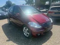 Gebraucht Mercedes A150 95 PS (69 kW) 2004 Rot Limousine