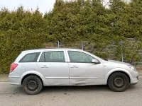 Gebraucht Opel Astra 105 PS (77 kW) 2005 Silber Kombi