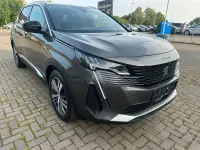 Gebraucht Peugeot 5008 Allure 177 PS (130 kW) 2022 Braun Van / Kleinbus