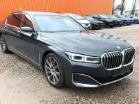 Gebraucht BMW 750L Executive 400 PS (294 kW) 2019 Arktikgrau brillanteffekt Limousine