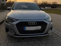 Gebraucht Audi A3 150 PS (110 kW) 2022 Grau Limousine