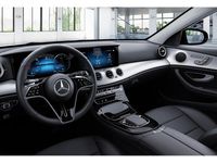 Gebraucht Mercedes E300 Avantgarde 194 PS (142 kW) 2022 Schwarz Limousine