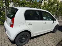 Używany Seat Mii Chic 68 KM (50 kW) 2018 Biały Hatchback