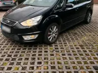 Gebraucht Ford Galaxy 162 PS (119 kW) 2012 Schwarz Van / Kleinbus