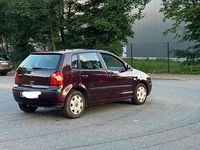 Gebraucht VW Polo 64 PS (47 kW) 2003 Violet Kleinwagen
