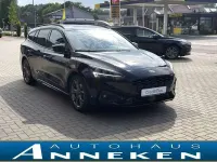 Gebraucht Ford Focus ST-Line X 155 PS (114 kW) 2020 Obsidianschwarz metallic Kombi