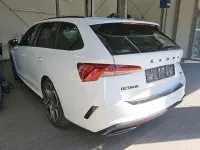 Gebraucht Skoda Octavia RS 200 PS (147 kW) 2023 Moonweiss metallic Kombi