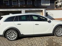 Gebraucht Opel Insignia Country Tourer OPC 250 PS (183 kW) 2017 Weiß Kombi