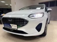 Gebraucht Ford Fiesta Titanium 101 PS (74 kW) 2023 Weiß Limousine