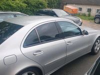 Gebraucht Mercedes E280 177 PS (130 kW) 2004 Silber Limousine