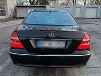 Gebraucht Mercedes E350 Avantgarde 272 PS (200 kW) 2006 Schwarz Limousine