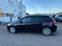 Gebraucht Opel Astra Active 101 PS (74 kW) 2013 Braun Limousine