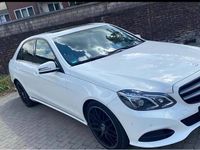 Gebraucht Mercedes E350 258 PS (189 kW) 2015 Weiß Limousine
