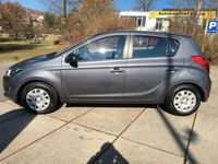 Gebraucht Hyundai i20 Edition 86 PS (63 kW) 2014 Grau Kleinwagen