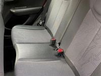 Gebraucht Toyota Aygo 69 PS (50 kW) 2015 Rot Kleinwagen