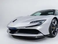 Second-hand Ferrari SF90 780 CP (573 kW) 2020 Argintiu Coupe