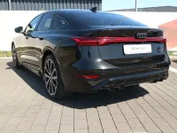Neu Audi e-tron Business 314 kW (428 PS) 2026 Schwarz SUV