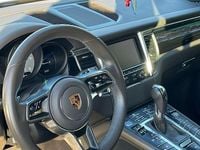 Gebraucht Porsche Macan S 258 PS (189 kW) 2016 Gold SUV