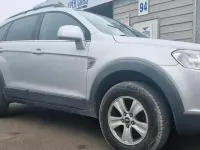 Gebraucht Chevrolet Captiva LS 136 PS (100 kW) 2010 Silber SUV
