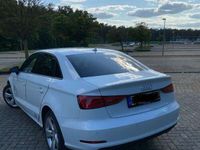 gebraucht Audi A3 1.6 TDI Limousine (clean diesel) Ambiente