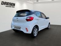 Gebraucht Hyundai i10 Select 67 PS (49 kW) 2023 Weiss Kleinwagen