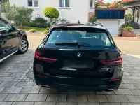 Gebraucht BMW 520 Sport Line 190 PS (139 kW) 2023 Schwarz Limousine