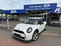 Gebraucht Mini Cooper Classic 156 PS (114 kW) 2024 Weiß Kleinwagen