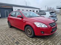 Usado Kia Ceed EX 90 HP (66 kW) 2007 Vermelho Citadino