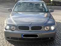 Gebraucht BMW 735 273 PS (200 kW) 2004 Grau Limousine
