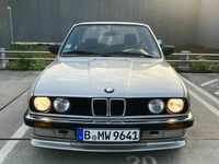 Gebraucht BMW 318 90 PS (66 kW) 1987 Gold Limousine