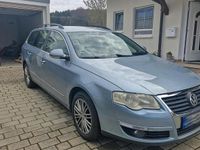 Gebraucht VW Passat 150 PS (110 kW) 2006 Blau Kombi