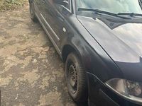 Gebraucht VW Passat Basis 131 PS (96 kW) 2003 Schwarz Kombi