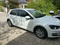 Gebraucht VW Golf VII Trendline 110 PS (80 kW) 2017 Weiß Limousine