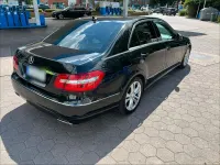 Gebraucht Mercedes E220 Avantgarde 170 PS (125 kW) 2011 Schwarz Limousine