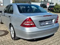 Gebraucht Mercedes C180 143 PS (105 kW) 2006 Silber Limousine