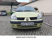 Używany Renault Clio II 75 KM (55 kW) 2003 Żółty Sedan/Limuzyna
