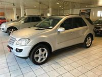 Gebraucht Mercedes ML320 224 PS (164 kW) 2006 Silber SUV