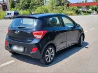 Gebraucht Hyundai i10 Trend 87 PS (63 kW) 2016 Schwarz Kleinwagen