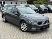Gebraucht VW Passat 150 PS (110 kW) 2021 Grau Kombi