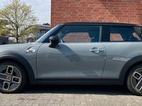 Usata Mini Cooper SE 135 kW (184 CV) 2021 Grigio Utilitaria