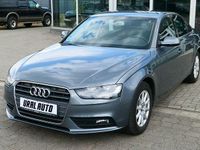 Gebraucht Audi A4 Attraction 143 PS (105 kW) 2013 Grau Limousine