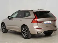 Gebraucht Volvo XC60 145 PS (106 kW) 2023 SUV
