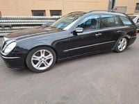 Gebraucht Mercedes E500 Avantgarde 306 PS (225 kW) 2004 Schwarz Kombi
